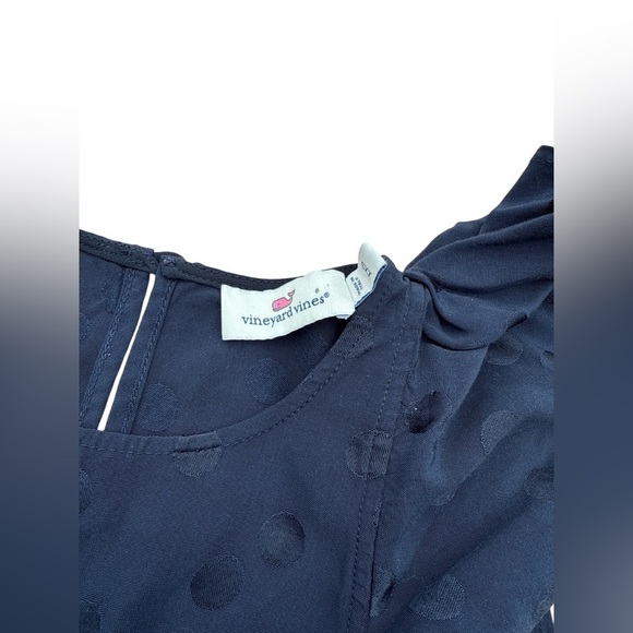 Vineyard Vines Navy Textured Ruffle Blouse size XXS - Picture 3 of 9